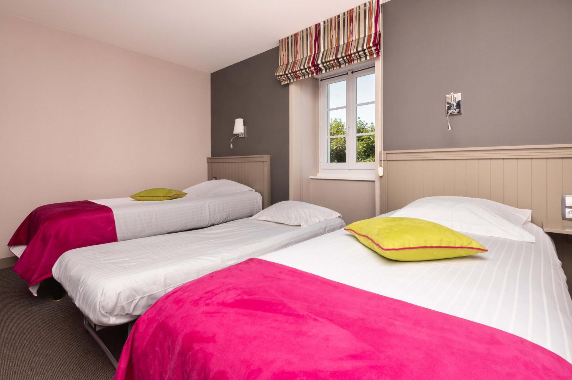 Auberge De La Sélune Ducey-Les Cheris Zimmer foto