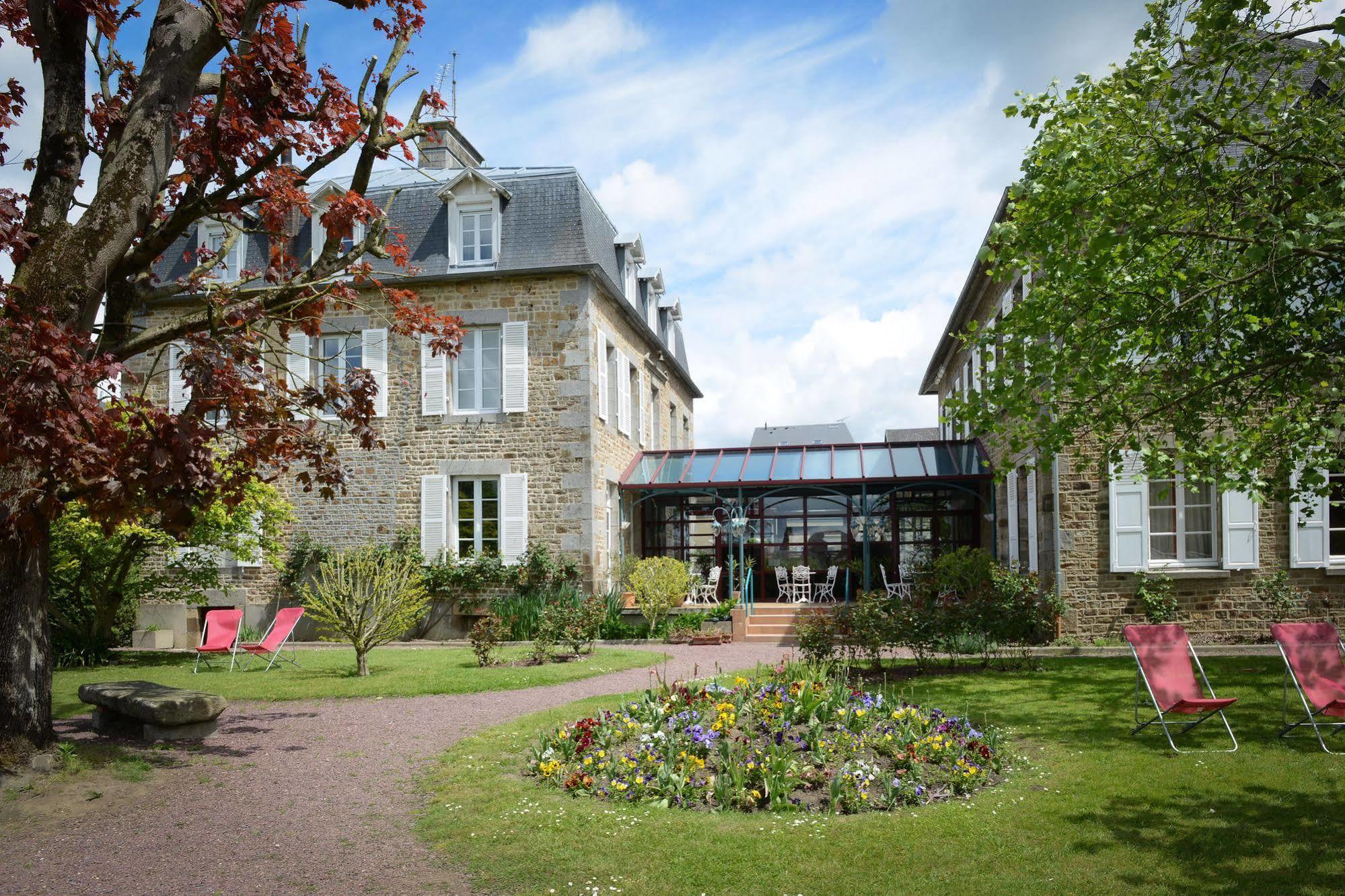 Auberge De La Sélune Ducey-Les Cheris Exterior foto